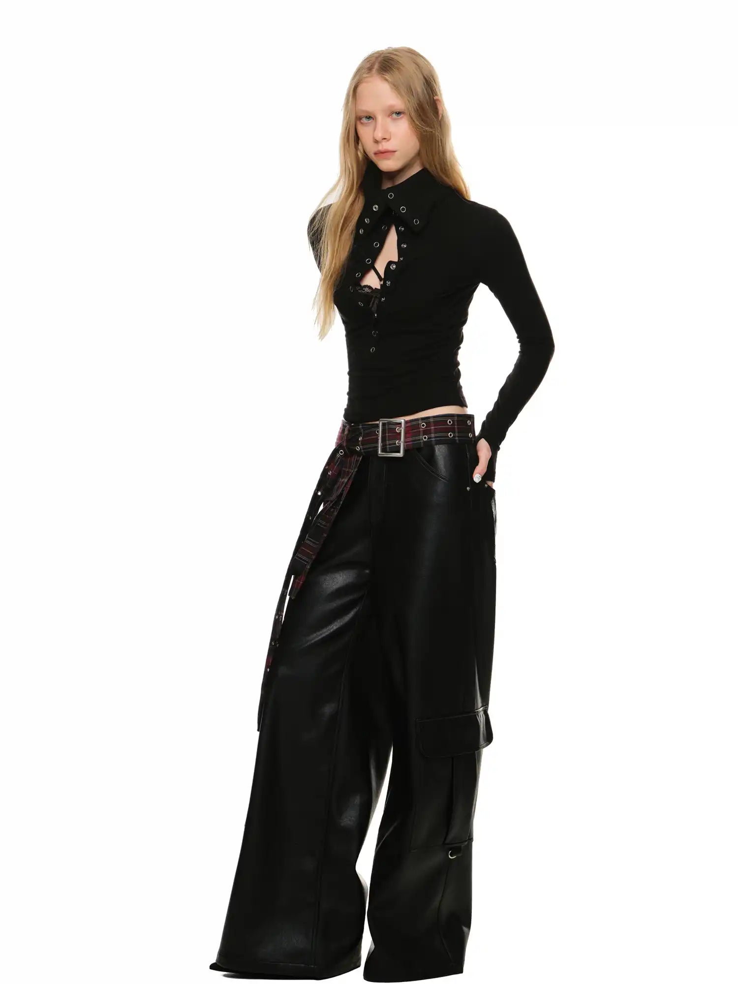 Fold & Frame Turtleneck